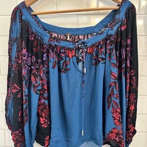 Floral Blue and Black Women's pheasant Top